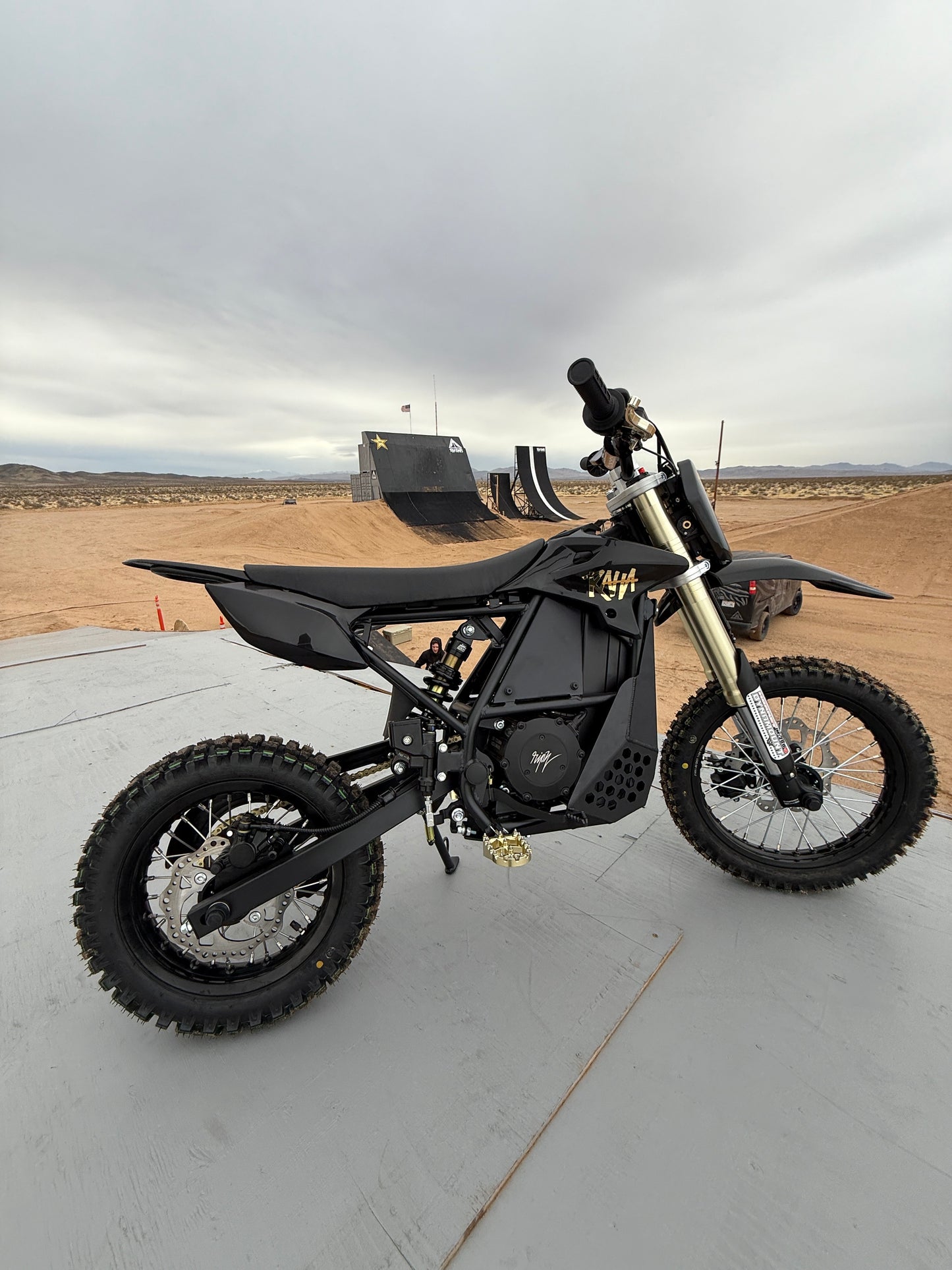 RIPZ MOTO x RAHA R110 PRO - V2